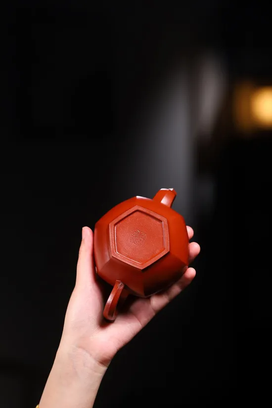 Zisha Teapots: Six-Sided Smiling Blossom | Lianyun Yuan 2