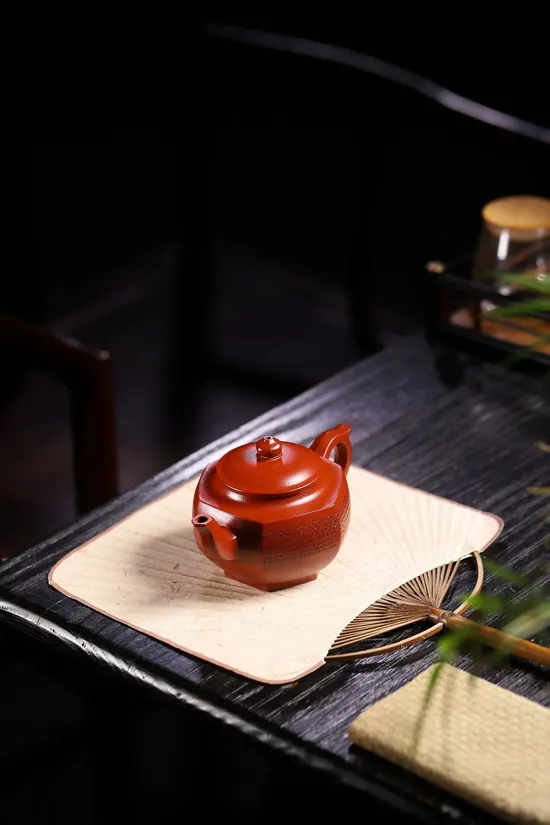 Zisha Teapots: Six-Sided Smiling Blossom | Lianyun Yuan 4