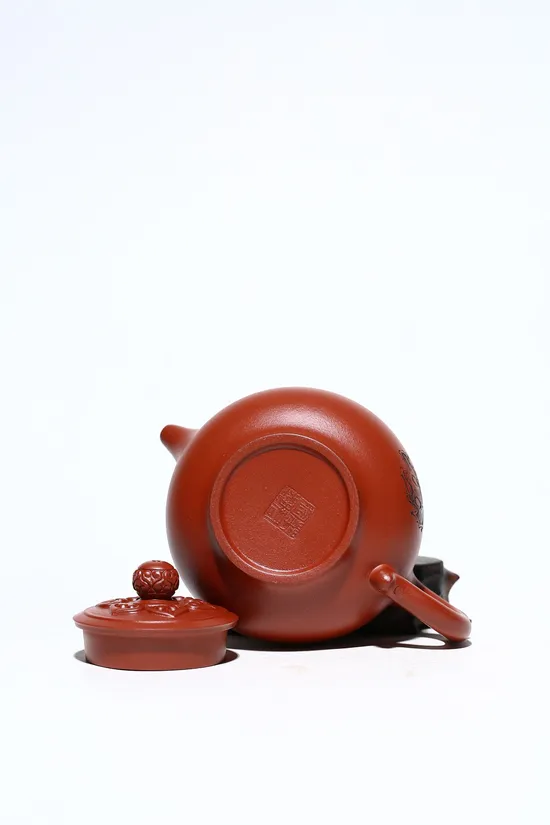 Zisha Teapots: Round Pearl | 3900 CNY 4