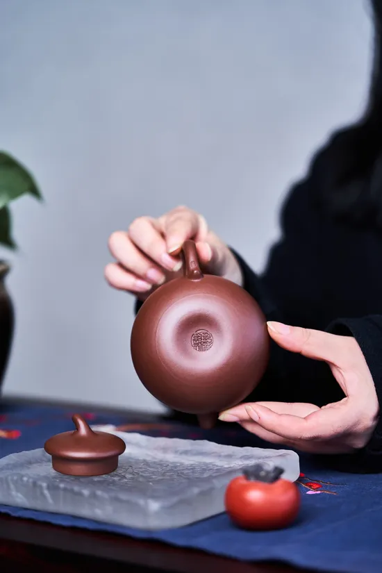 Zisha Teapots: original old purple clay | Master Fan 3