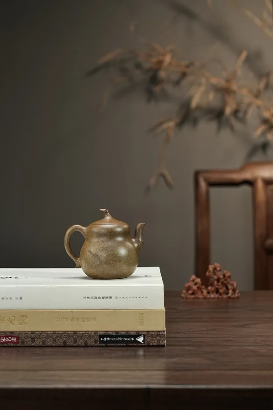 Zisha Teapots: Duan clay | Hulu Fortune design | 130cc capacity 8