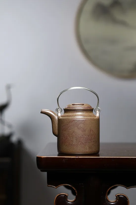 Yixing Zisha Teapot | Handcrafted Artisan Clay Pottery 7