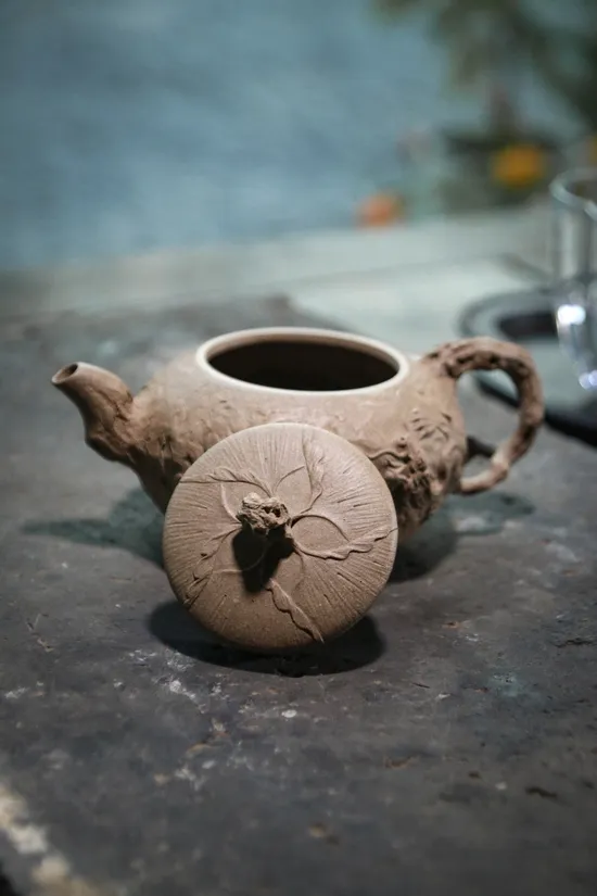 Yixing Dragon Teapot – Handcrafted Ceramic Artistry & Tea Mastery 5