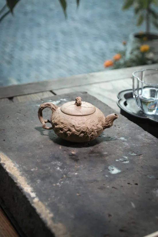 Yixing Dragon Teapot – Handcrafted Ceramic Artistry & Tea Mastery 6