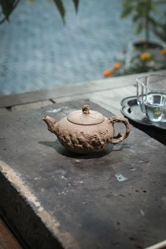 Yixing Dragon Teapot – Handcrafted Ceramic Artistry & Tea Mastery 7