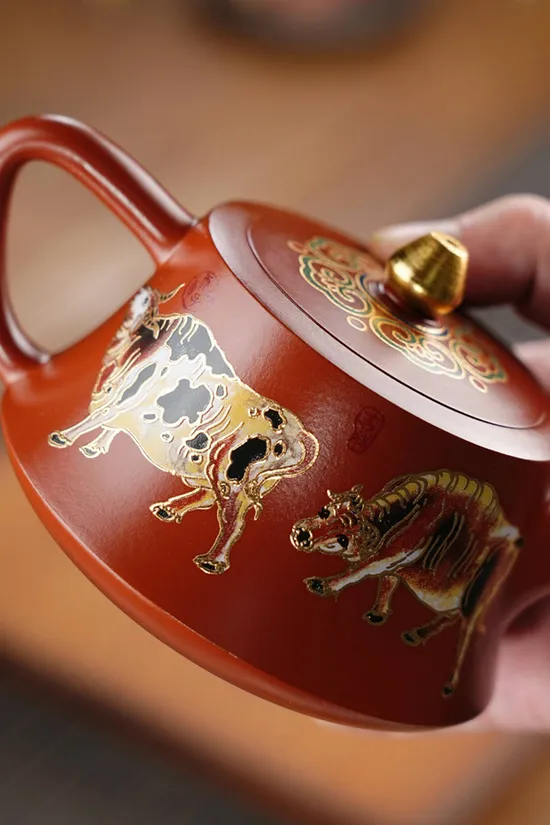 Yixing Zisha Teapot | Handcrafted Purple Clay Teapot Artisan 4