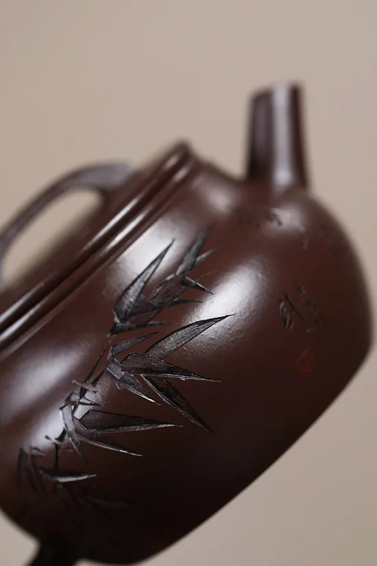Zisha Teapots: 1200 CNY | Jingwa 5