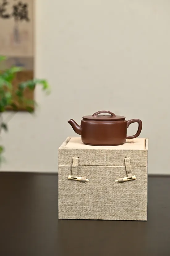 Zisha Teapots: old purple clay | seven-hole spout 6