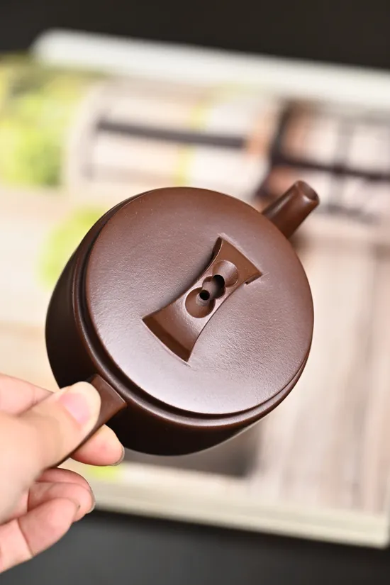 Zisha Teapots: old purple clay | seven-hole spout 9