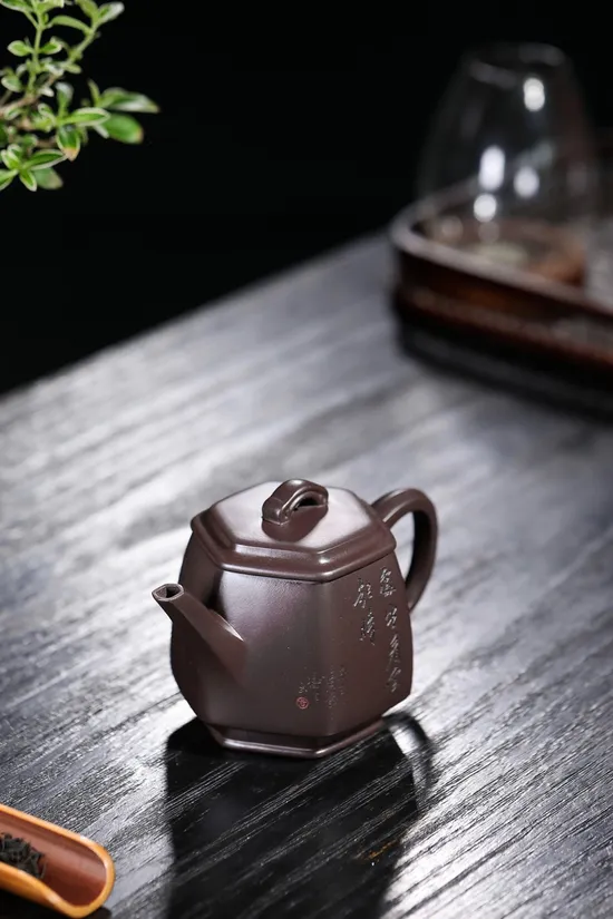 Zisha Teapots: Six-Sided Palace Lantern | 1500 CNY 2