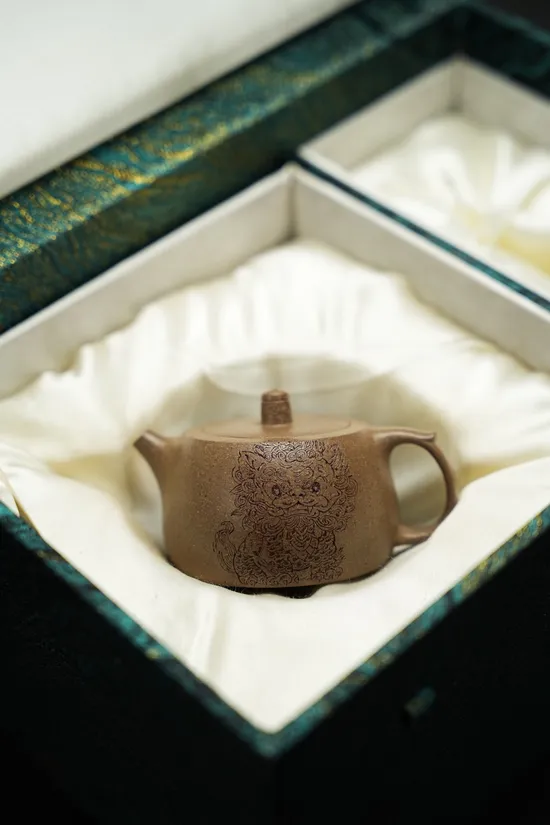 Zisha Teapots: Qingjiangpo clay | 120cc capacity 4
