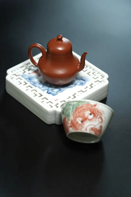 Handcrafted Yixing Teapot 90cc, Premium Purple Clay Pottery 6