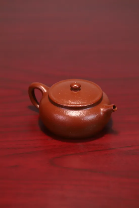 Yixing Zisha Teapot | Handcrafted Red Clay Teapot by Master Feng 1