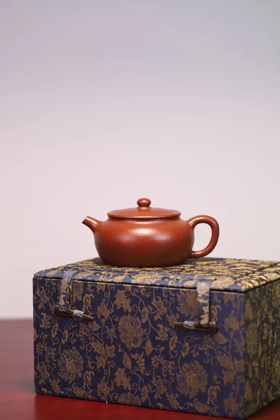 Yixing Zisha Teapot | Handcrafted Red Clay Teapot by Master Feng 8