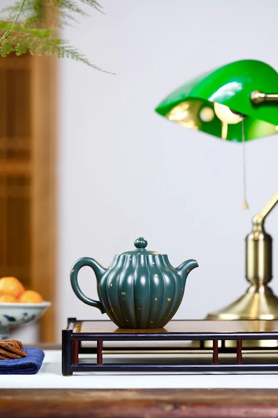 Collector's Yixing Clay Teapot: 20cc Artisan Craft 6