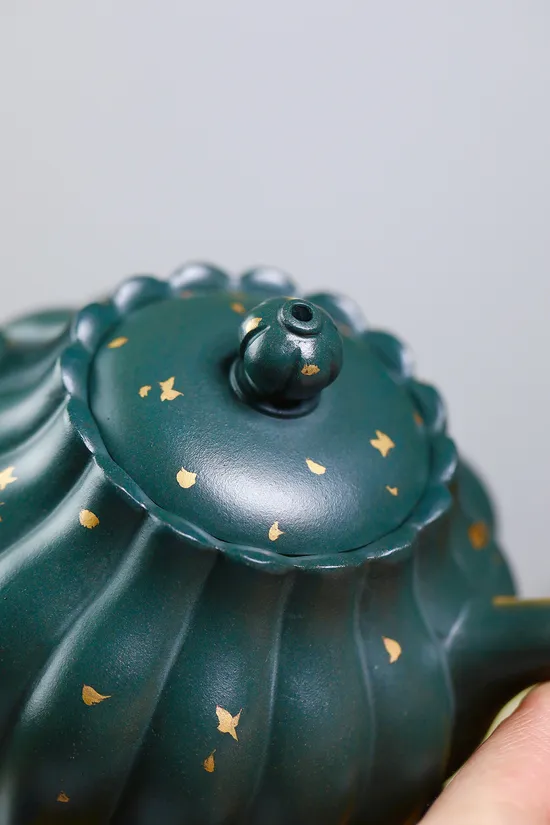 Collector's Yixing Clay Teapot: 20cc Artisan Craft 9