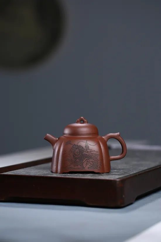 Handcrafted Yixing Clay Teapot - Artisan Ceramic Tea Ware 9