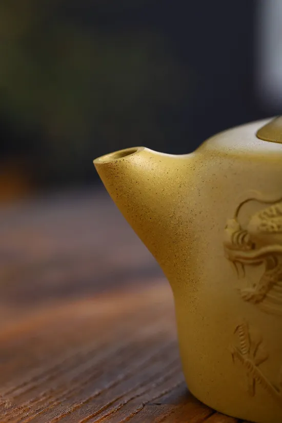 Zisha Teapots: Dragon and Phoenix Auspiciousness · Horizon | He Qixian 9
