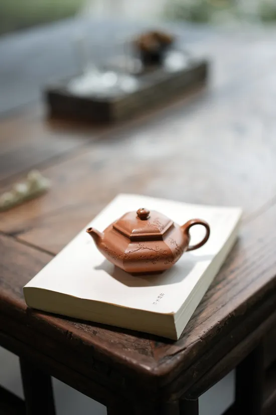 Zisha Teapots: Small Hexagonal | aged duanní clay 3