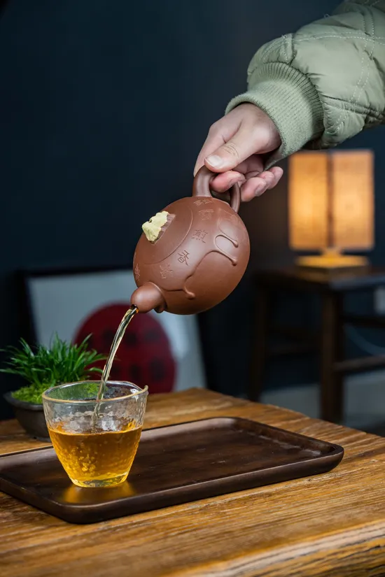 Zisha Teapots: Lianhu | 90cc 3