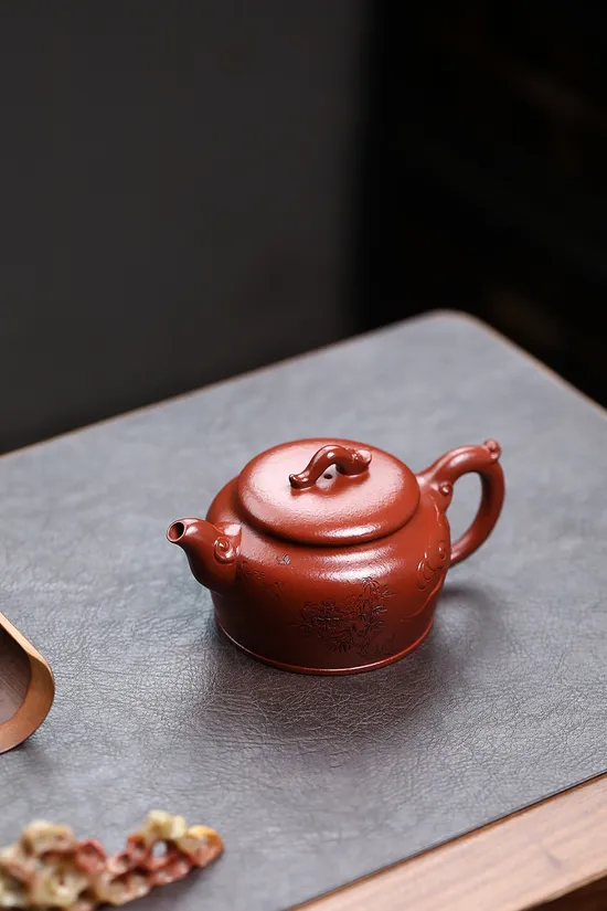 Zisha Teapots: Ruyi Dezhong | 2400 CNY 5