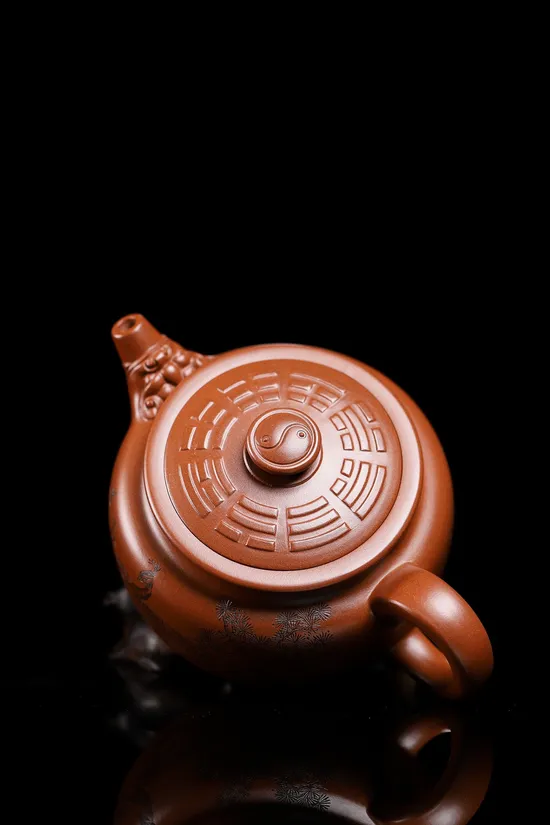 Zisha Teapots: 6000 CNY | Master Shen Yinhua 4