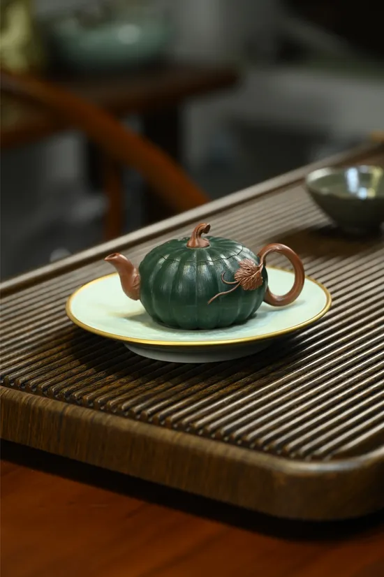 Zisha Teapots: 1500 CNY | 200cc capacity | original Zini clay 6