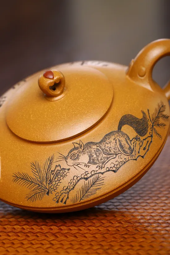 Zisha Teapots: Golden Kui clay | Chengxin Ruyi 2