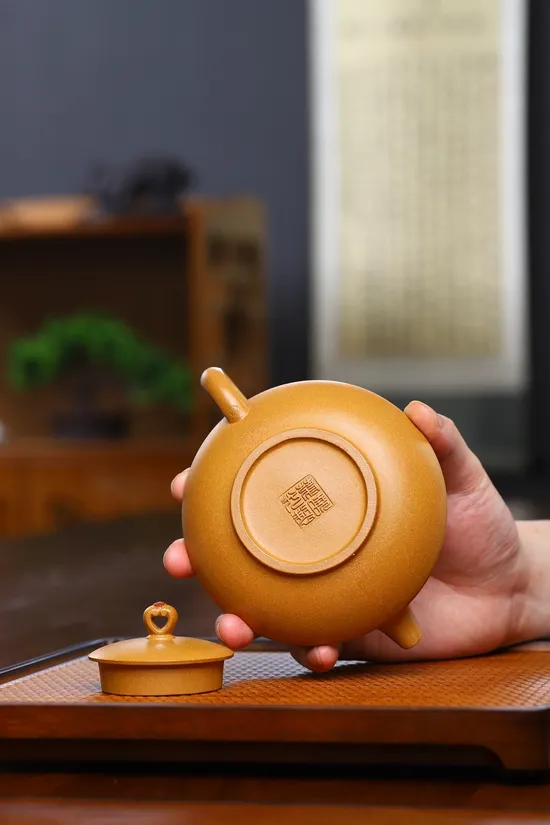 Zisha Teapots: Golden Kui clay | Chengxin Ruyi 6