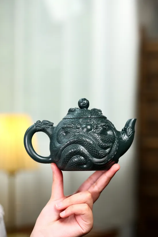 Yixing Clay Teapot | Master Zhou Xinyuan | Handcrafted Dragon Artistry 4