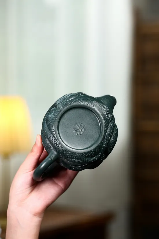 Yixing Clay Teapot | Master Zhou Xinyuan | Handcrafted Dragon Artistry 5
