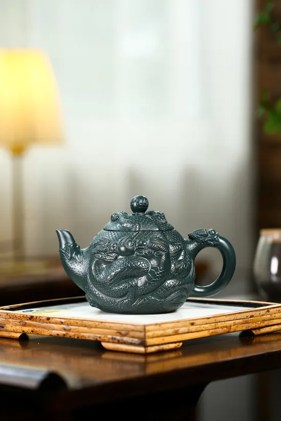 Yixing Clay Teapot | Master Zhou Xinyuan | Handcrafted Dragon Artistry 8