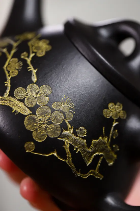 Zisha Teapots: Dark Fragrance Floating Ba wang Piao | Master Yuan Lianyun 3