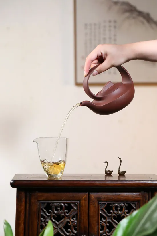 Premium Yixing Zisha Clay Teapot | Handcrafted Artisan Teapots 7