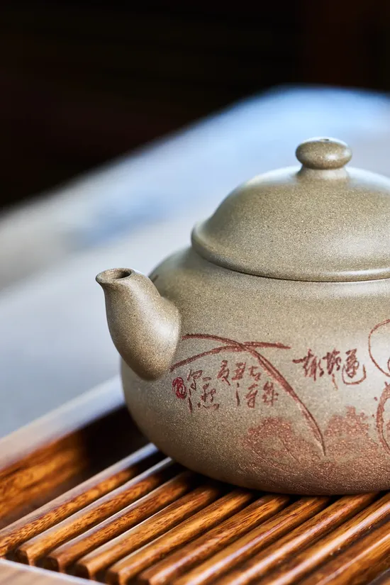 Zisha Teapots: Qingduan clay | 90cc capacity 2