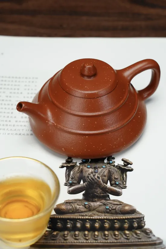 Yixing Zisha Teapot | Handcrafted 20cc Purple Clay Pot with Classic Design 8