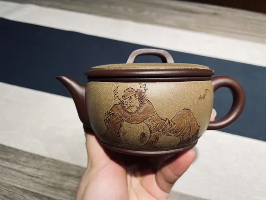 Zisha Teapots: Large Mouth Han Tile | 2100 CNY 5