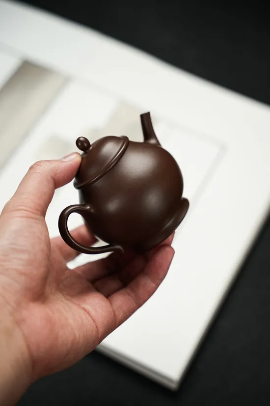 Zisha Teapots: Qiusui Mugǔ | 180cc 8