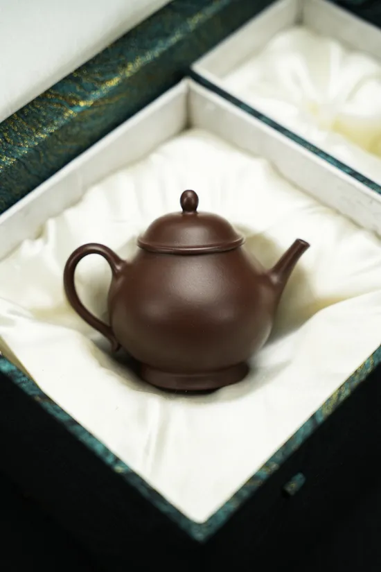 Zisha Teapots: Qiusui Mugǔ | 180cc 9