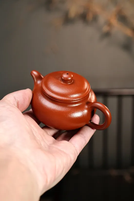 Zisha Teapots: Zhu Ni clay | 900 CNY 2