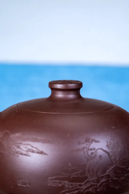 Zisha Teapots: Dark Fragrance | 6000 CNY 3