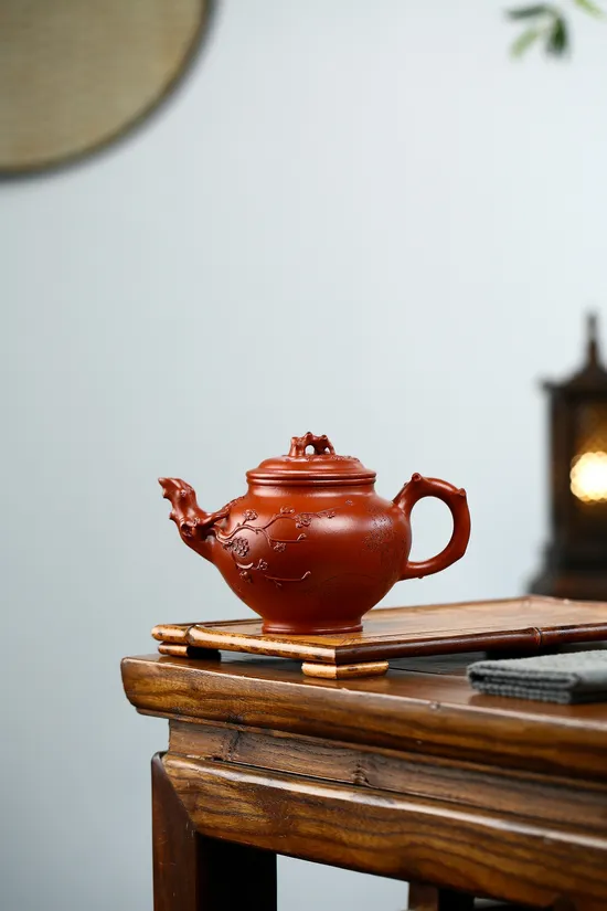 Premium Yixing Clay Teapot Set | Collector's Artisan Craftsmanship 3