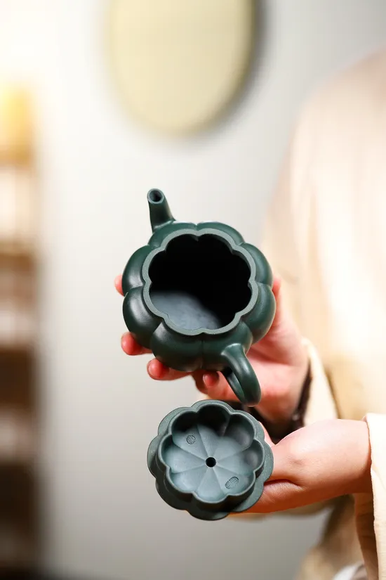 Yixing Zisha Teapot | Handcrafted Republic Green Clay Artistry 7
