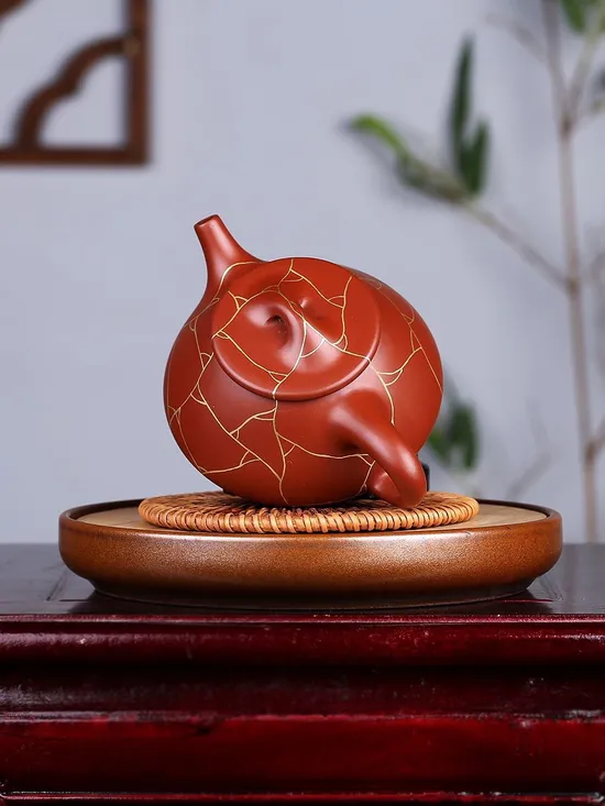 Premium Yixing Zisha Teapot Set – Handcrafted Ceramics & 24K Gold 7