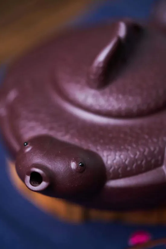 Zisha Teapots: Jinyu Mantang | 2100 CNY 4