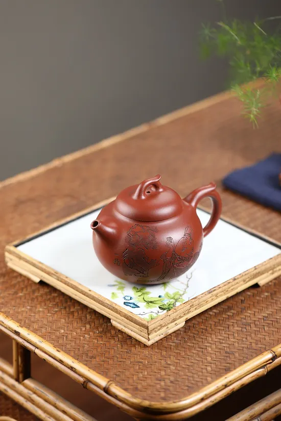 Yixing Zisha Teapot by Yong Shuying | Handcrafted Collectible Artistry 8