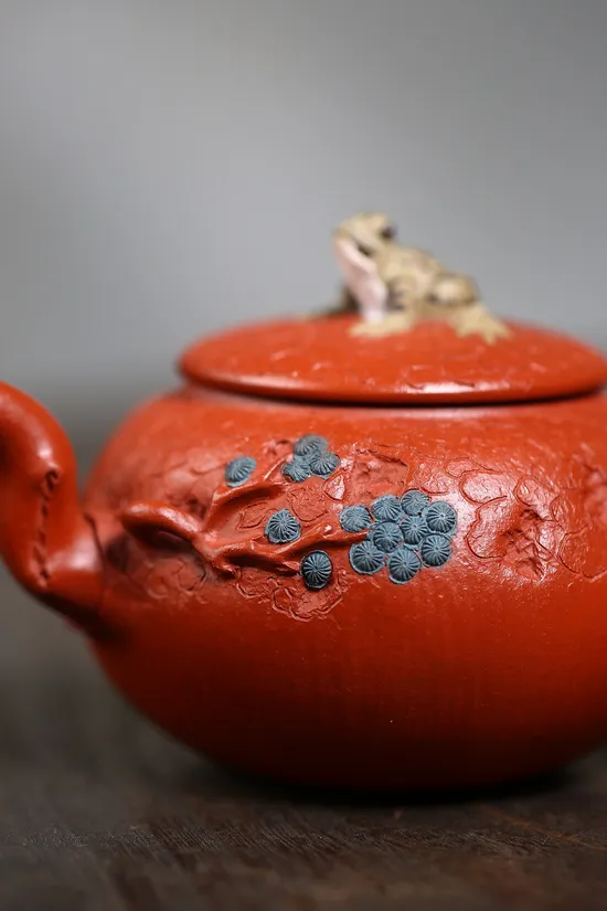 Zisha Teapots: National-Level Artisan Bao Yuhua | Da Hongpao clay 7