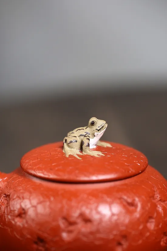 Zisha Teapots: National-Level Artisan Bao Yuhua | Da Hongpao clay 8