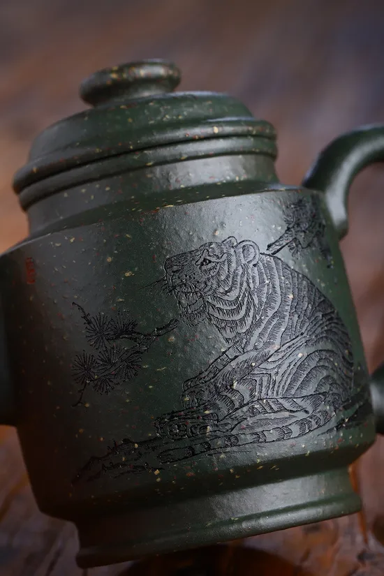 Zisha Teapots: original coarse-grained green clay | National Craftsmanship Masterpiece 4