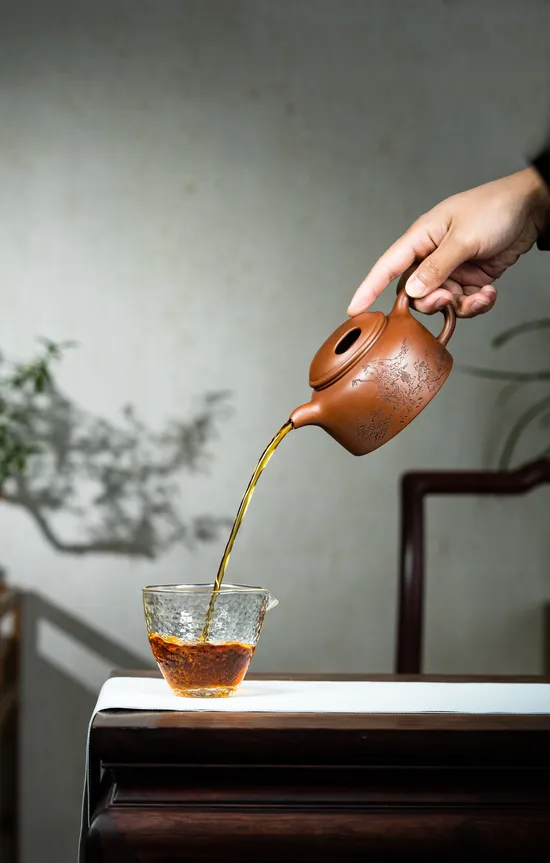 Yixing Zisha Teapot Masterpiece – Handcrafted Clay Artistry by Master Artist 9